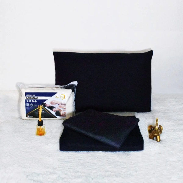 JUEGO DE SÁBANAS NEGRO
